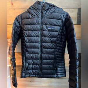 Patagonia Women’s Down Sweater Hoody